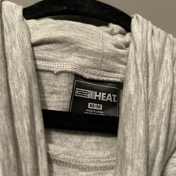 NWT 32 Degrees Heat Grey Sz Medium Mock Neck SOFT Tunic Top Blouse! - Picture 9 of 12